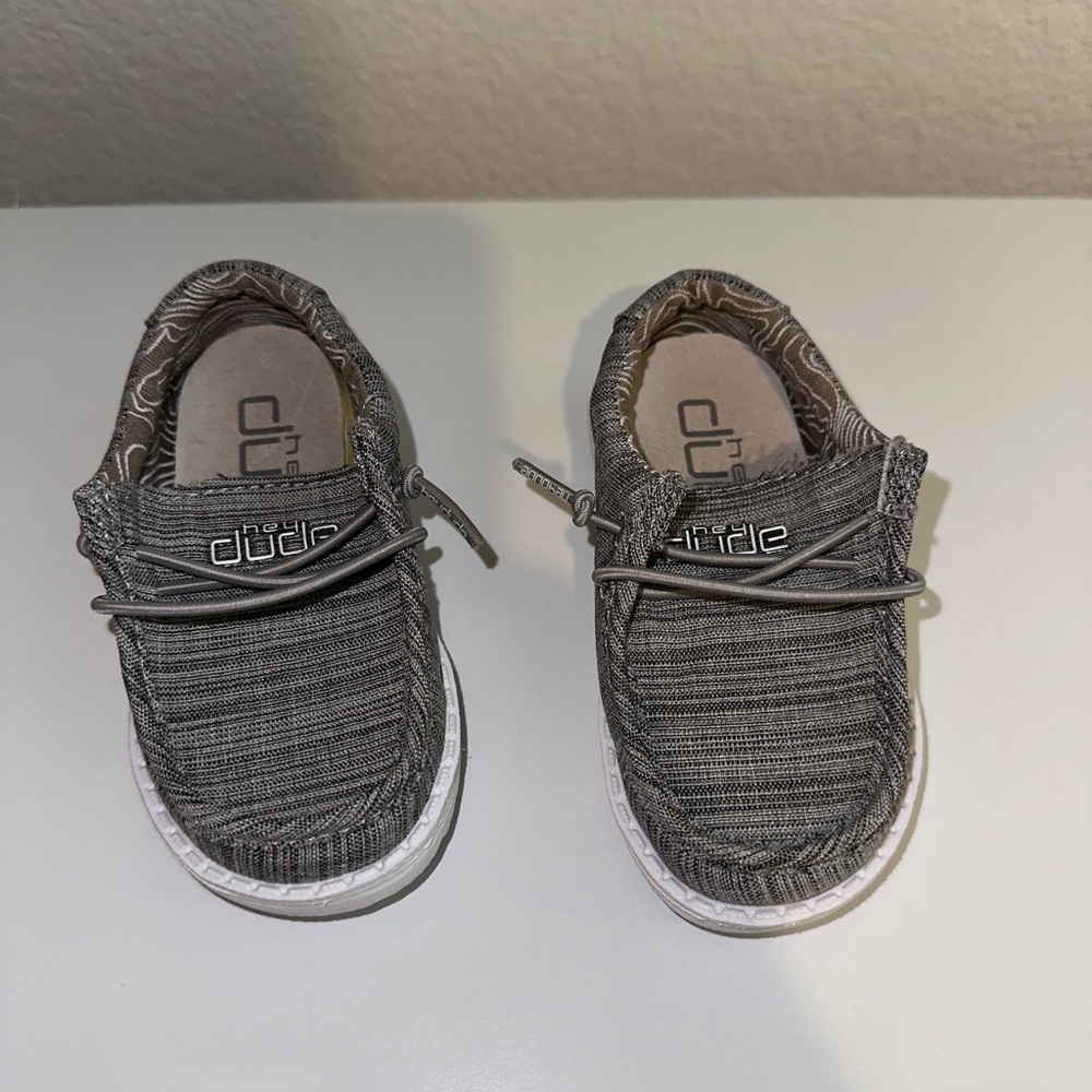 Heather grey Toddler Hey Dudes. Size 6, fit more like a 5